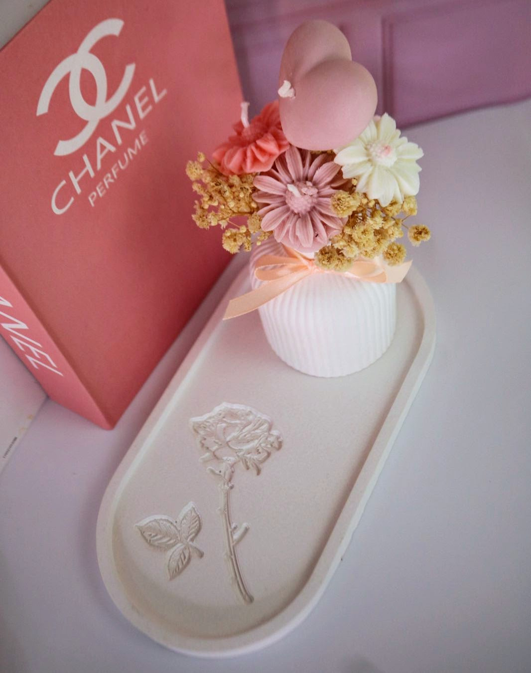 Velas aromáticas, florero y bandeja Set Completo