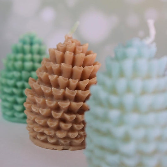 Piñas de pino de Navidad